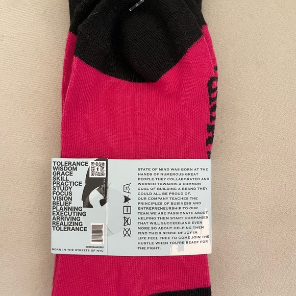 BNIB State of Mind NYC socks - Picture 2 of 2